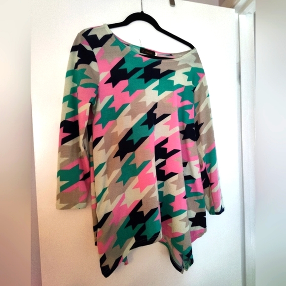 SOLD-Vintage 90s Flared Sweater - Sz M - Picture 1 of 7